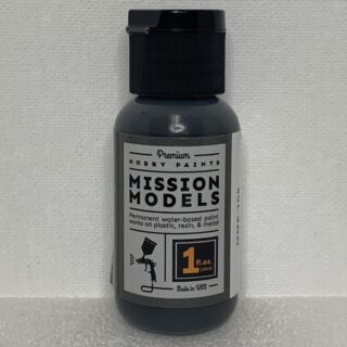 MMP-105 Worn Black Grey Tires / Camo